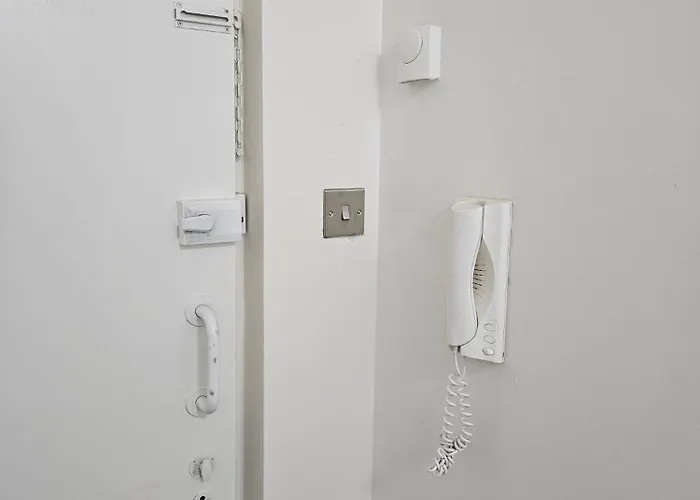 One Bedroom Flat