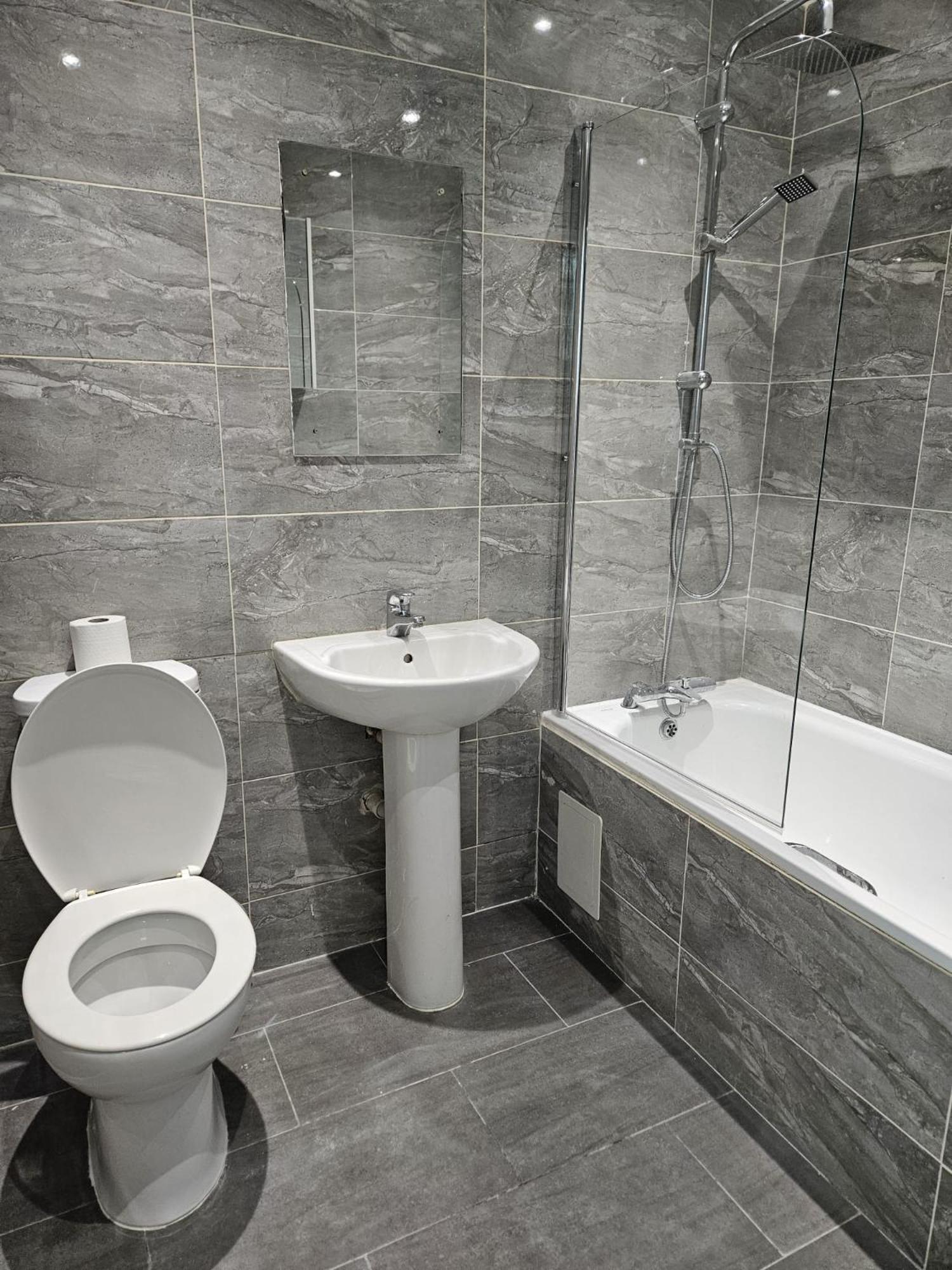 One Bedroom Flat *